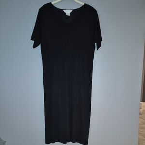 Misook Black V-Neck Short Sleeve Knee Length Dress